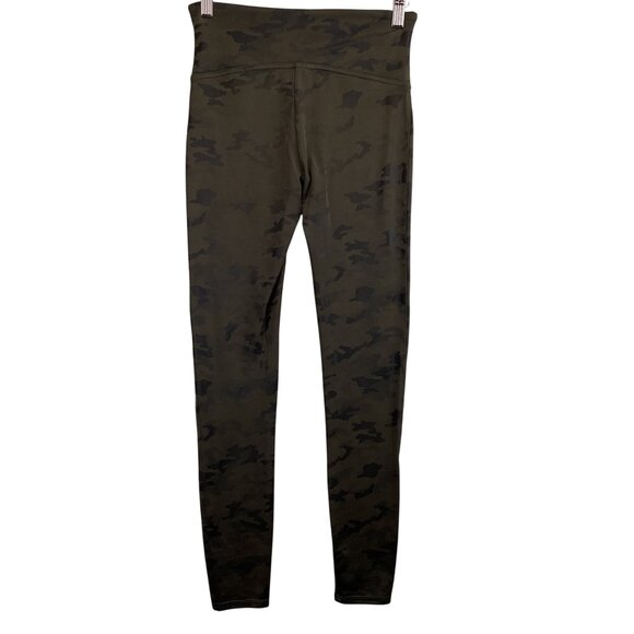 Spanx‎ Faux Leather Leggings Size Medium Camo Matte High-Waist Stretch - Picture 4 of 8